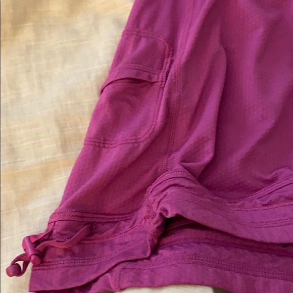 Lululemon Hustle & Bustle Tank Raspberry - Picture 3 of 4